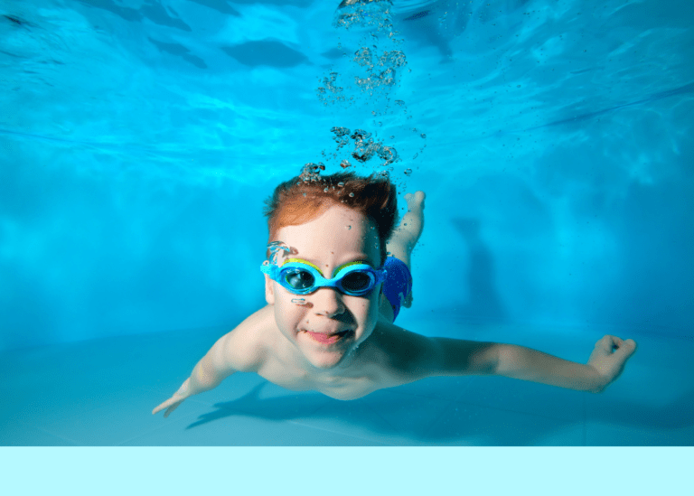 Existe idade ideal para seu filho aprender a nadar?